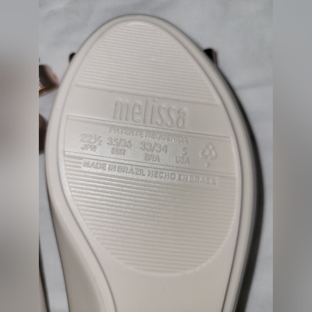 Melissa Women's Cream and Gold Bow Flats New* - Picture 3 of 3